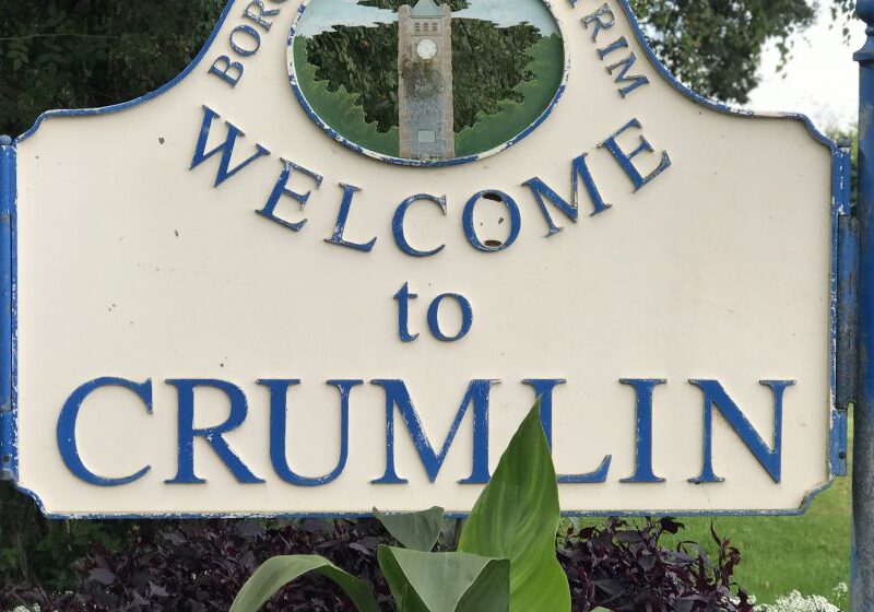 Crumlin welcome sign